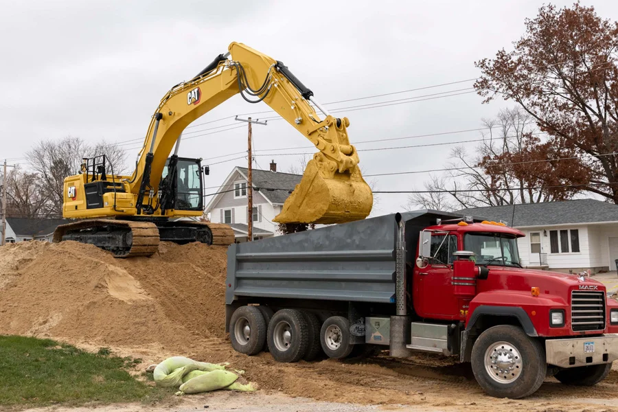 Caterpillar CAT 336 para aluguer em Angola